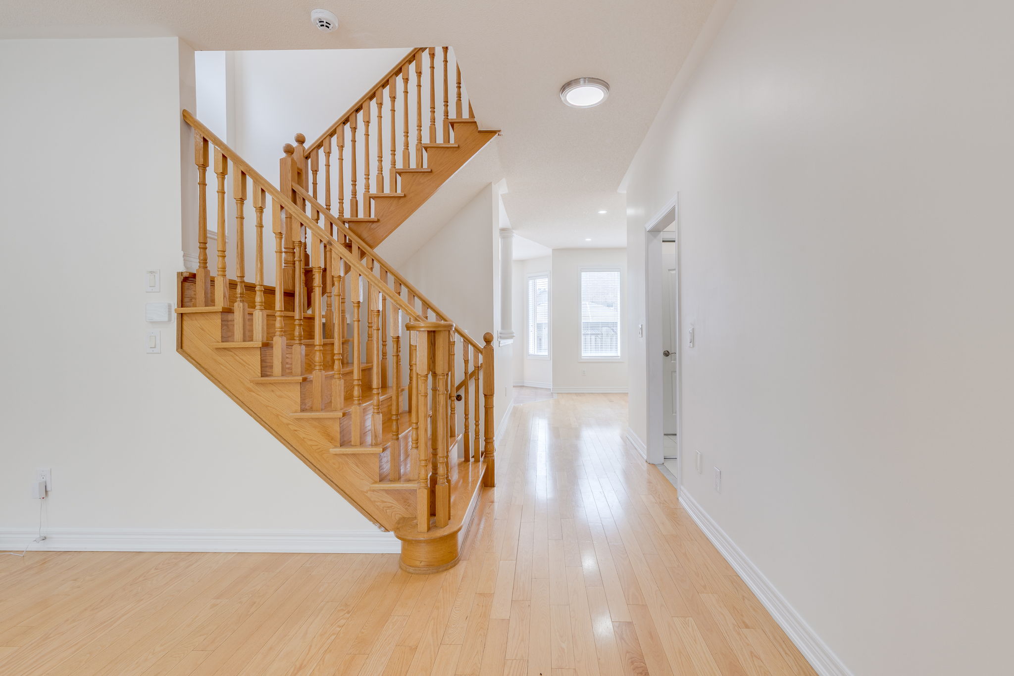 Markham property showcase — delivered property photograph 6