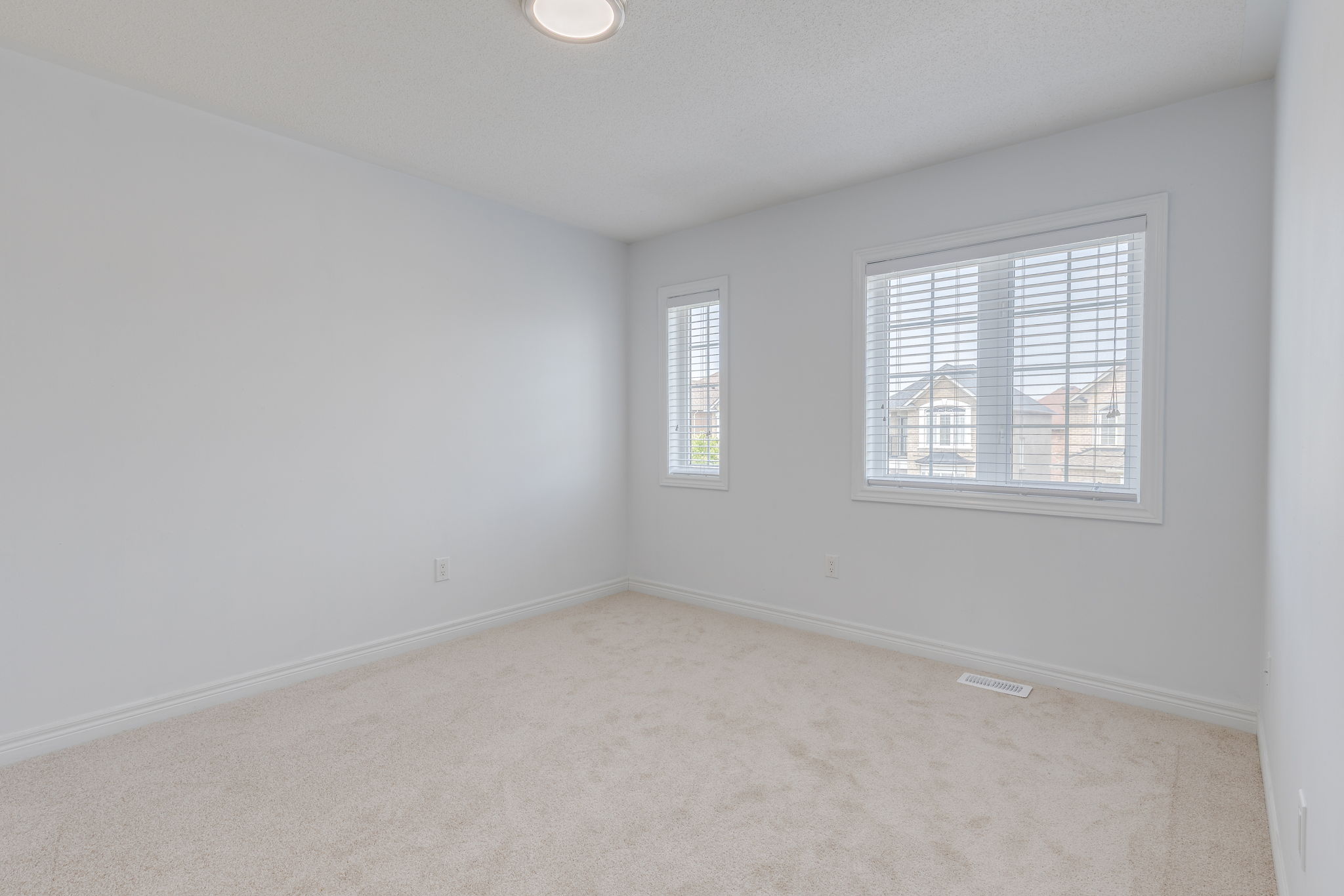Markham property showcase — delivered property photograph 22