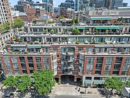 39 Jarvis St 805
