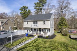 39 Lancaster St Rockland MA-46