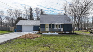  Photo 0