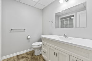  Photo 36