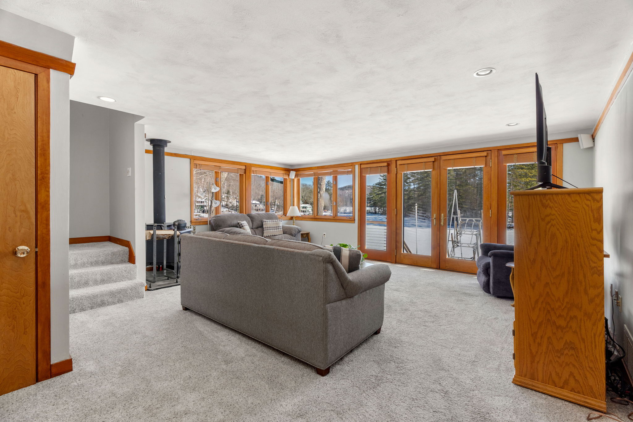 39 N Shore Rd, New Durham, NH 03855, USA Photo 28