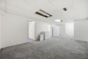 Photo 30