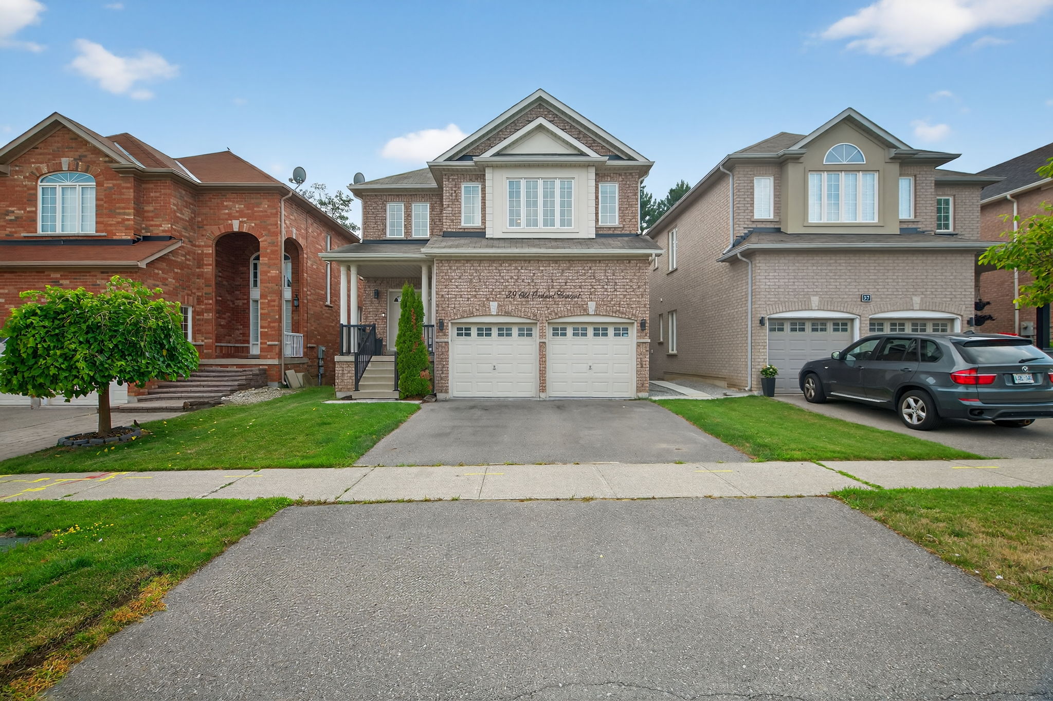 39 Old Orchard Crescent Richmond Hill, ON L4S 0A2