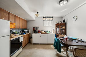  Photo 30
