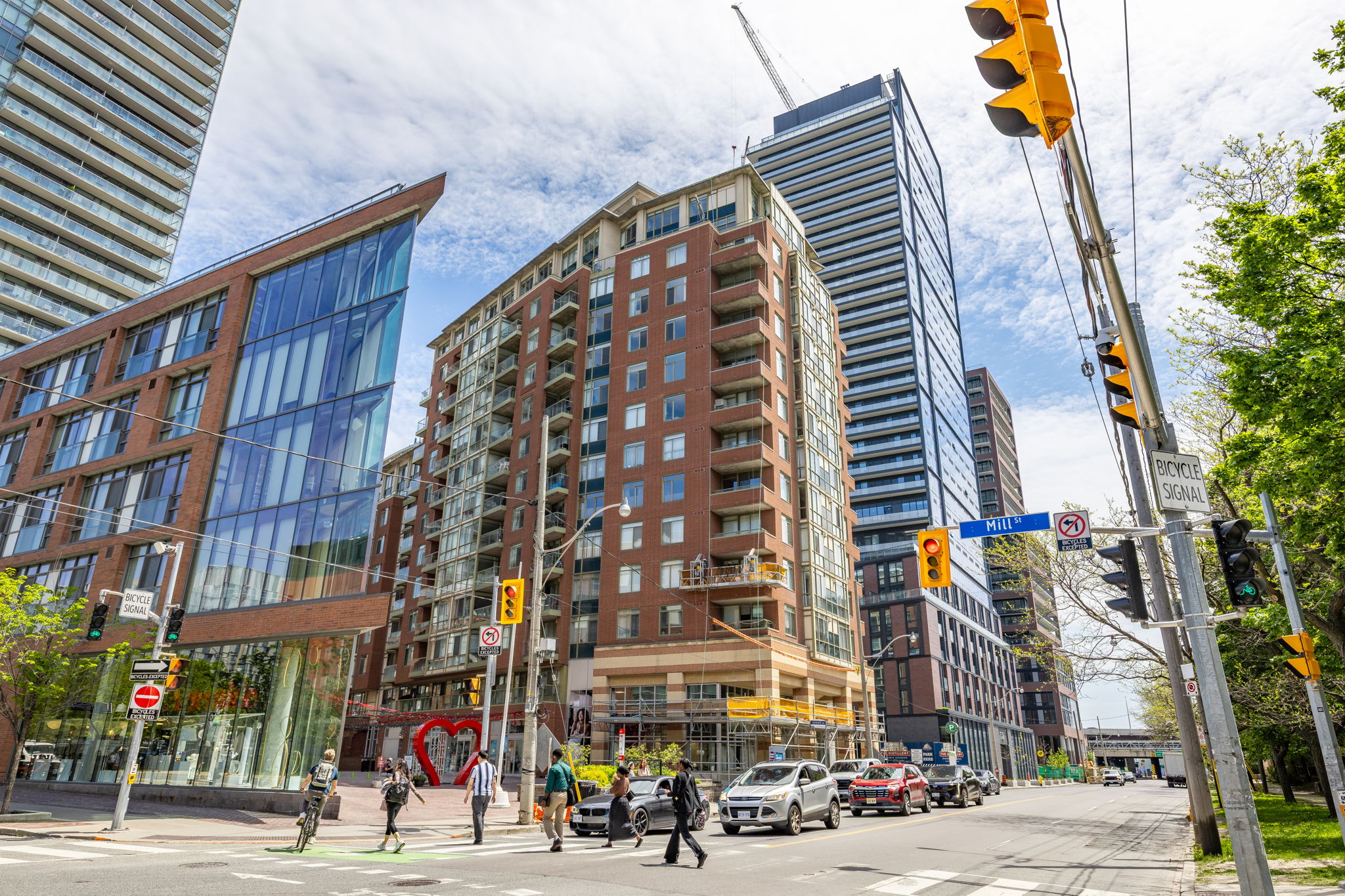Property in Toronto — delivered property photograph 2