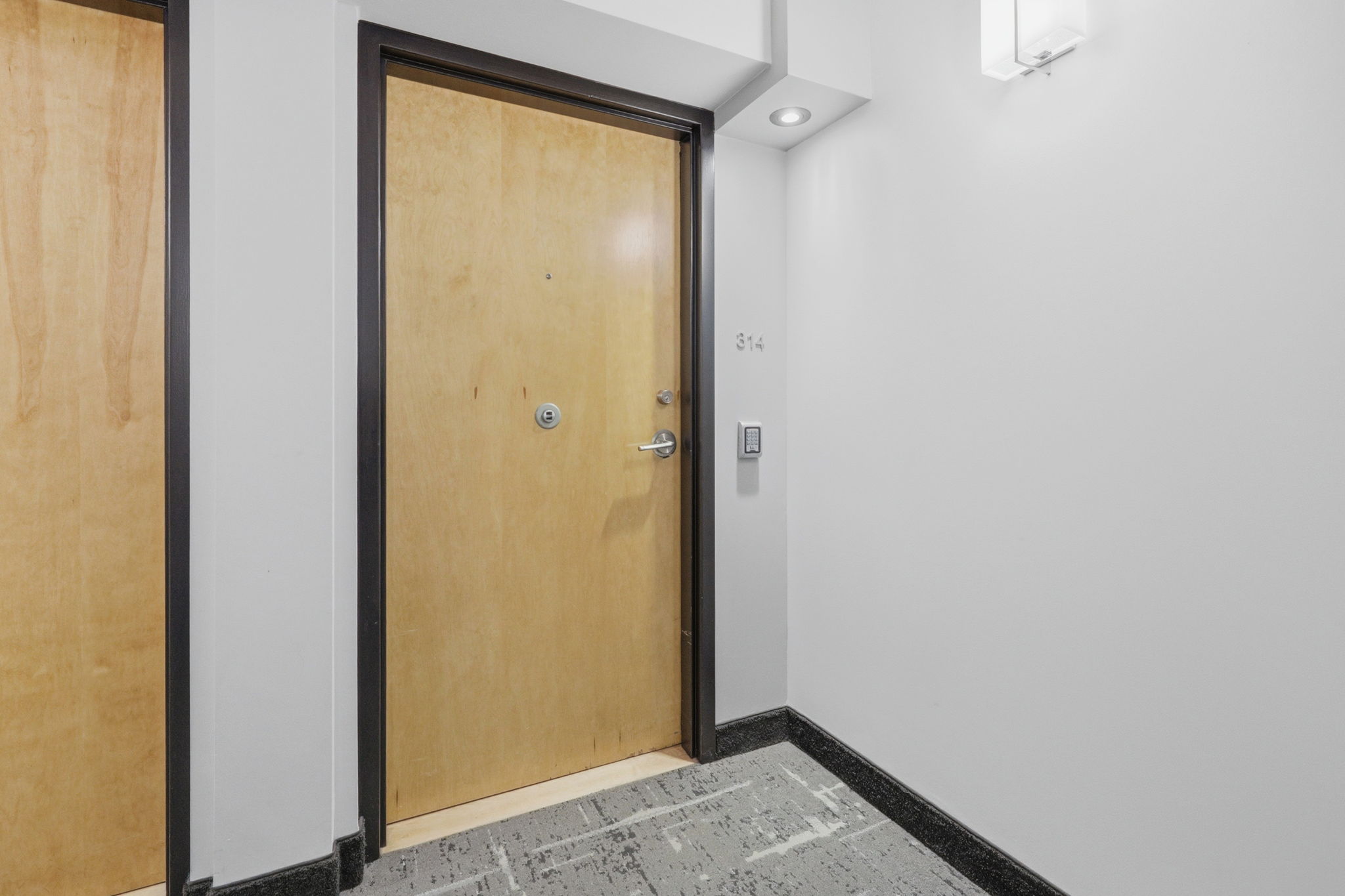 Property in Toronto — delivered property photograph 5