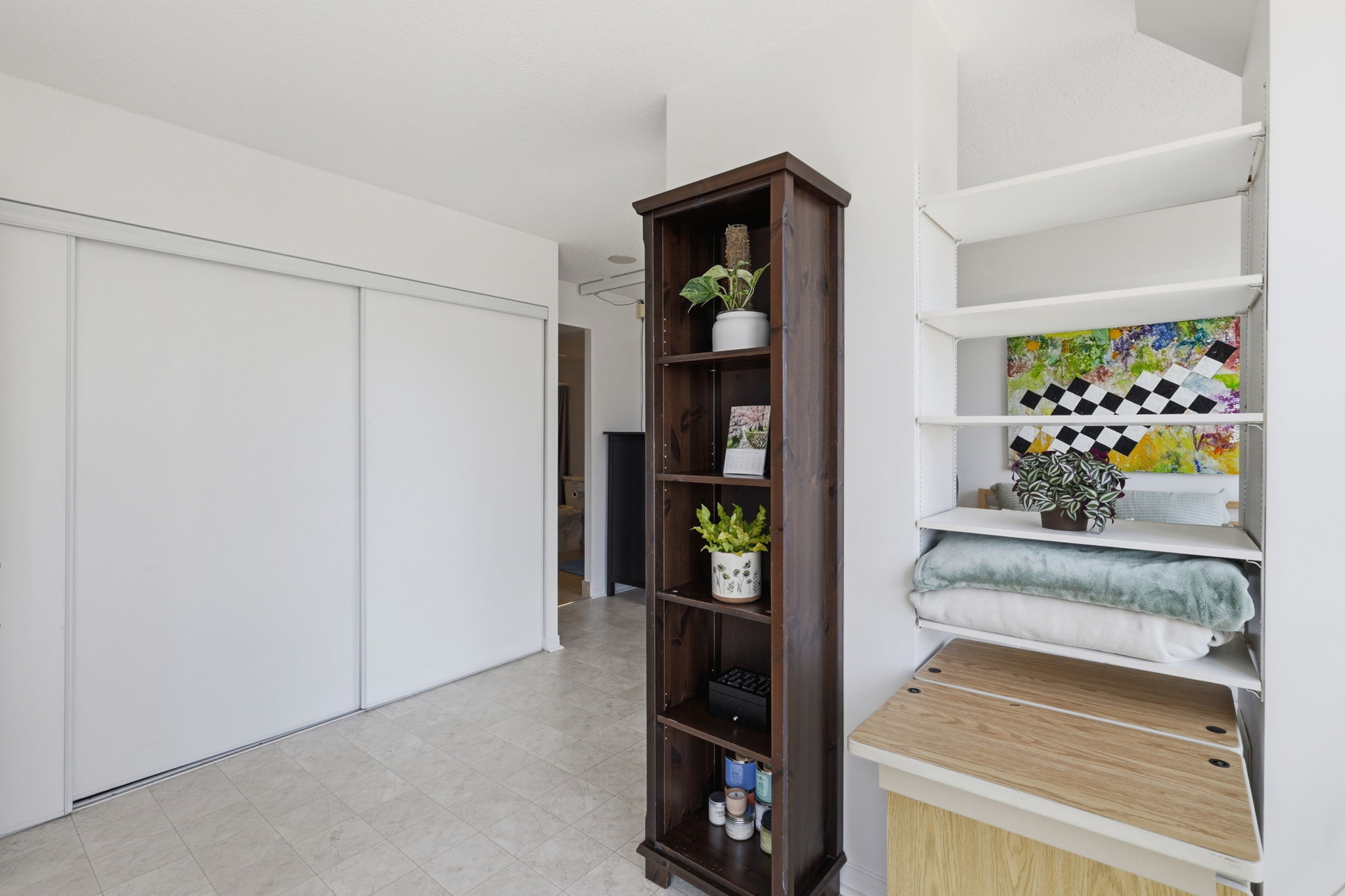 Property in Toronto — delivered property photograph 23