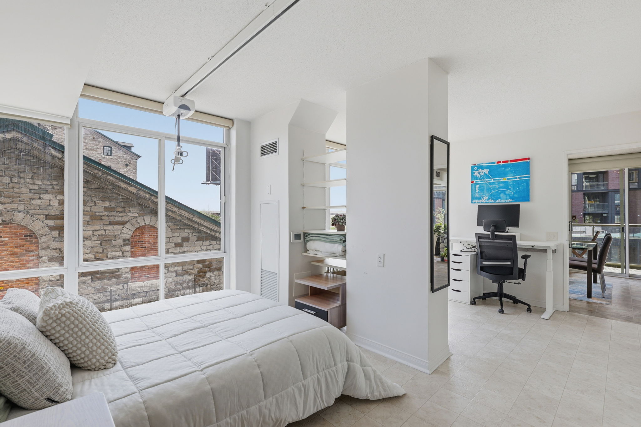 Property in Toronto — delivered property photograph 26
