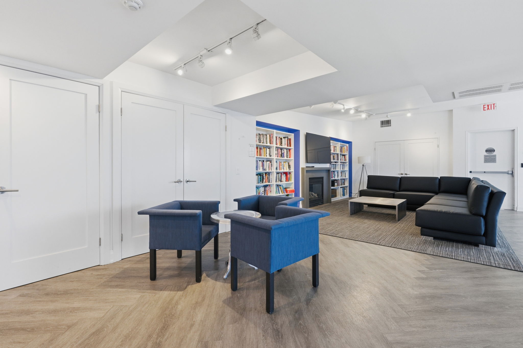 Property in Toronto — delivered property photograph 33