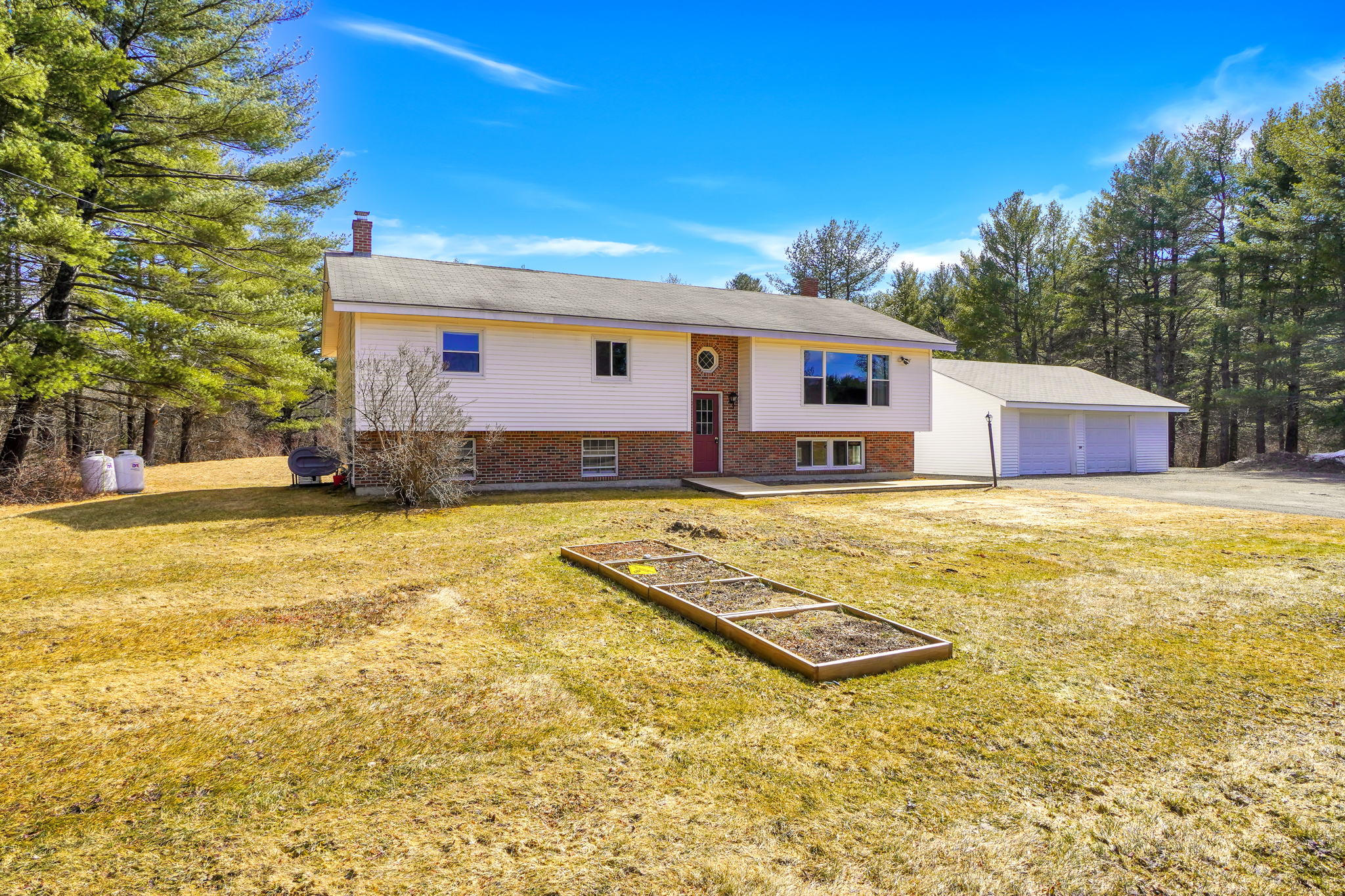 39 Patterson Rd, Pittston, ME 04345, USA