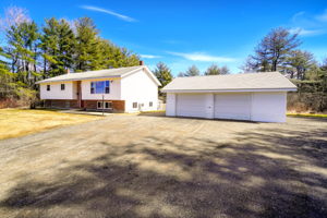 39 Patterson Rd, Pittston, ME 04345, USA Photo 2