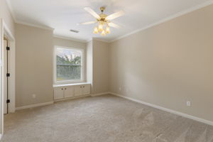  Photo 49