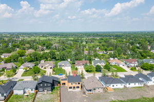39 River Springs Drive - Exterior-8