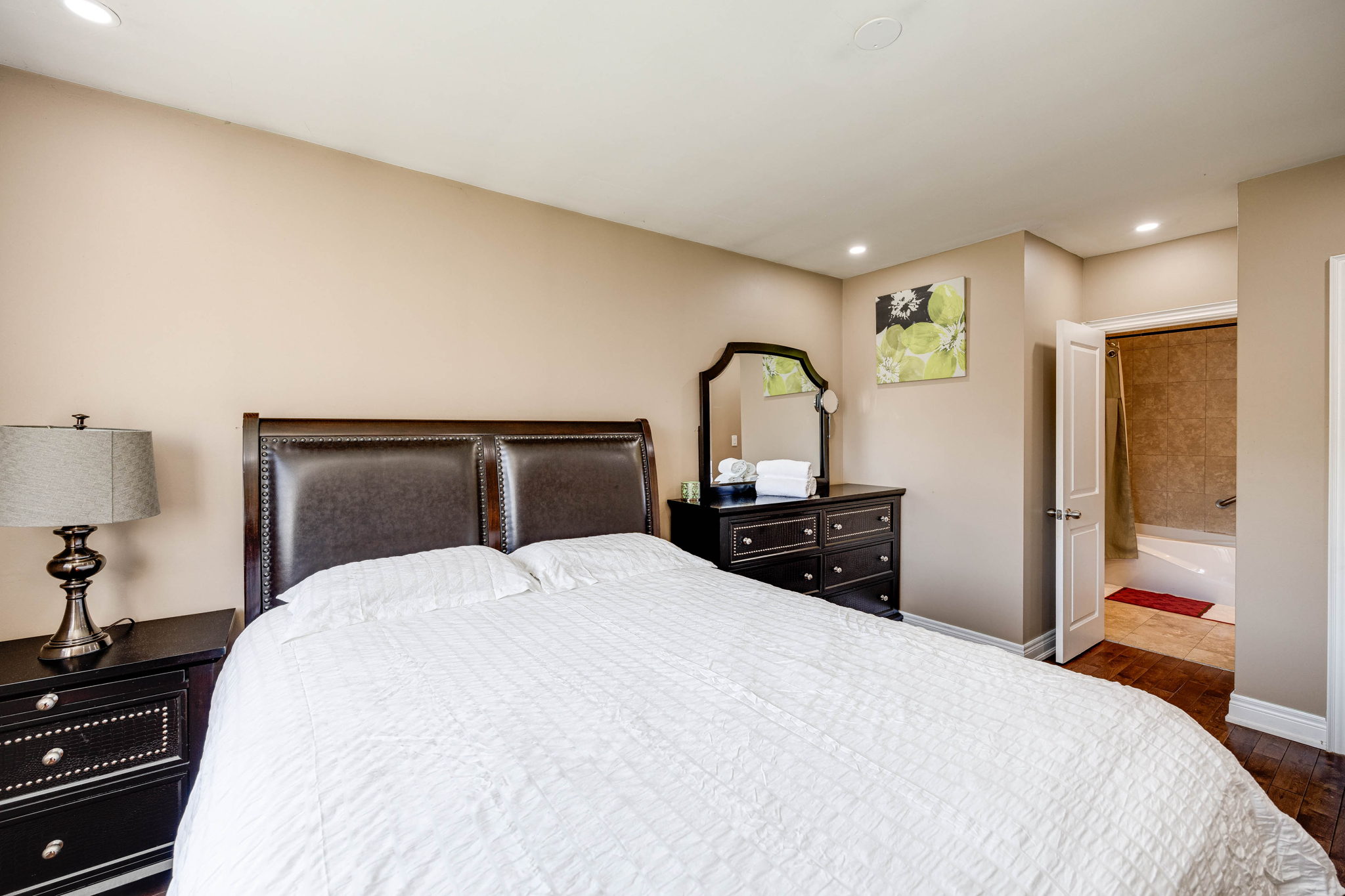 Toronto property showcase — delivered property photograph 15