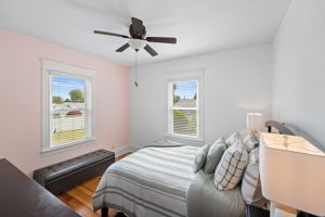  Photo 41