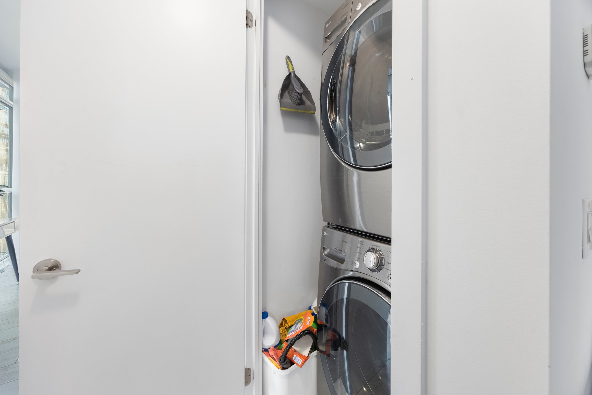 Toronto property showcase — delivered property photograph 12