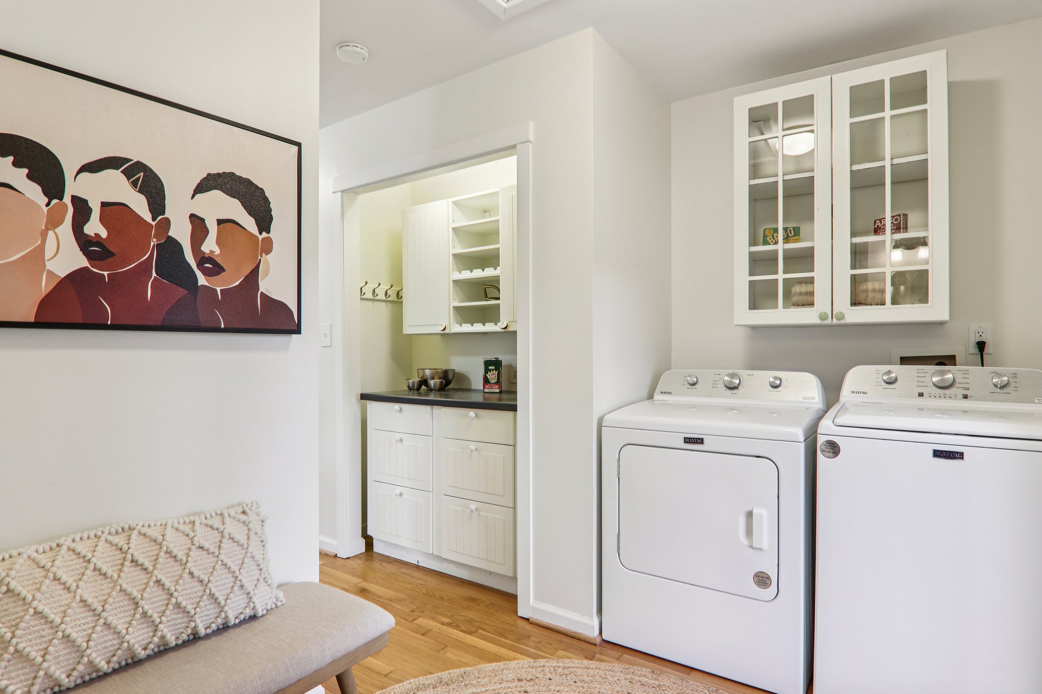 interior refresh 39 Short St-S1601-028.jpg