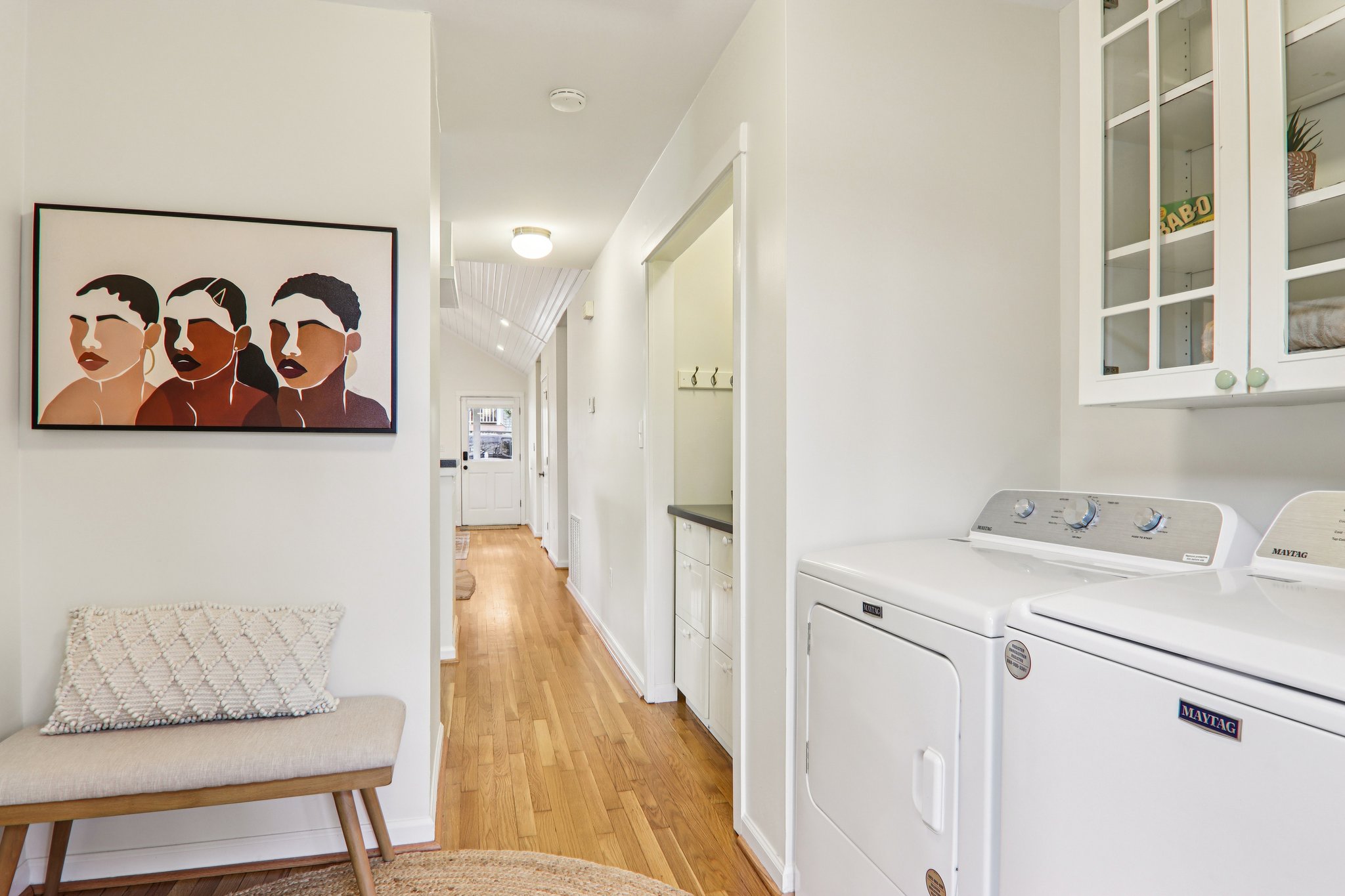 interior refresh 39 Short St-S1601-029.jpg