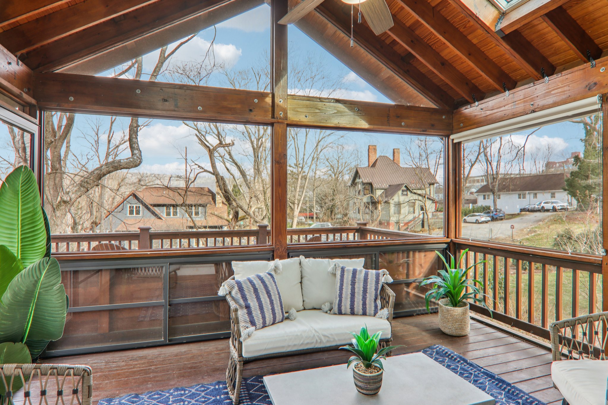 interior refresh 39 Short St-S1601-031.jpg