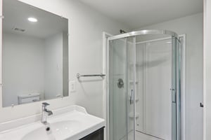 Short St-S2606-048.jpg
