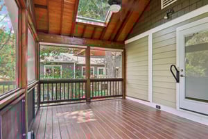 Short St-S2606-054.jpg
