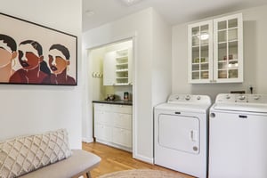 interior refresh 39 Short St-S1601-028.jpg