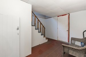  Photo 33