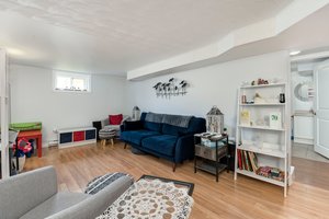  Photo 47