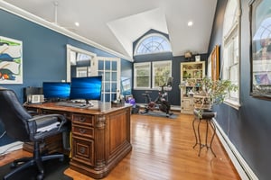 Virginia Ln-S1110-043.jpg