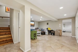 Virginia Ln-S1110-069.jpg