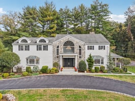 Virginia Ln-S1110-081.jpg