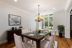 1N0A0425 virtually staged.jpeg