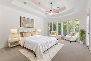 1N0A0483 virtually staged.jpeg