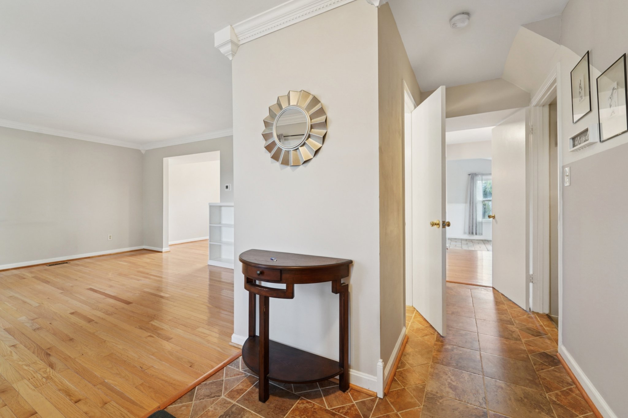 Winehurst Rd-L1007-012.jpg