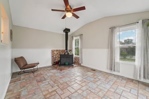 Winehurst Rd-L1007-022.jpg