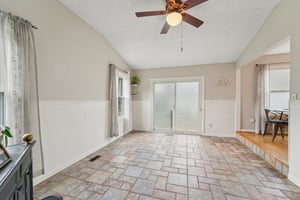 Winehurst Rd-L1007-023.jpg