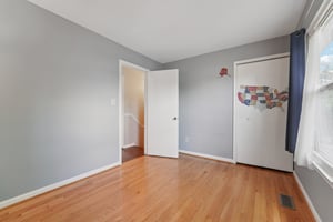 Winehurst Rd-L1007-031.jpg