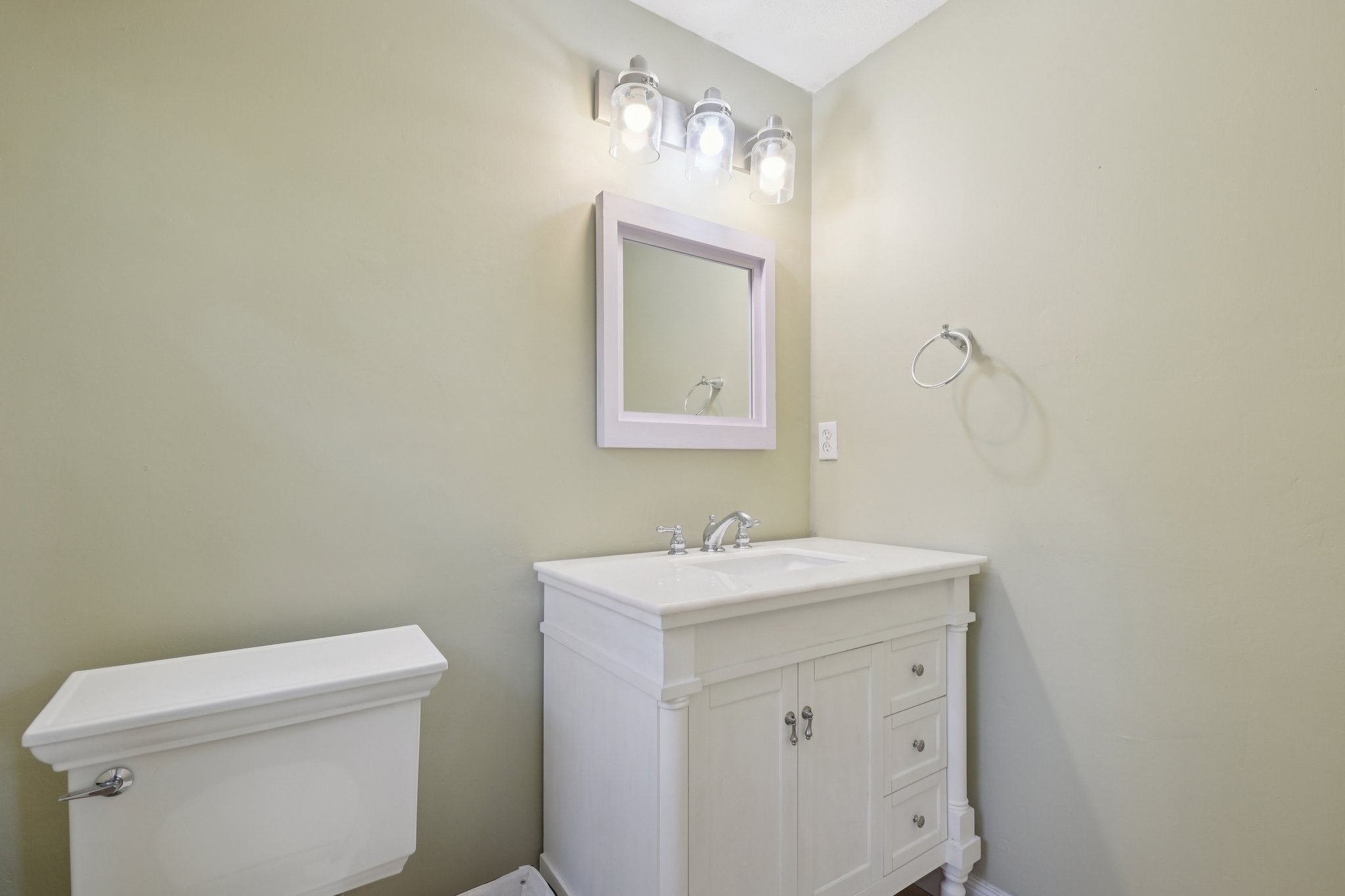 Woodbury Rd-S2210-019.jpg