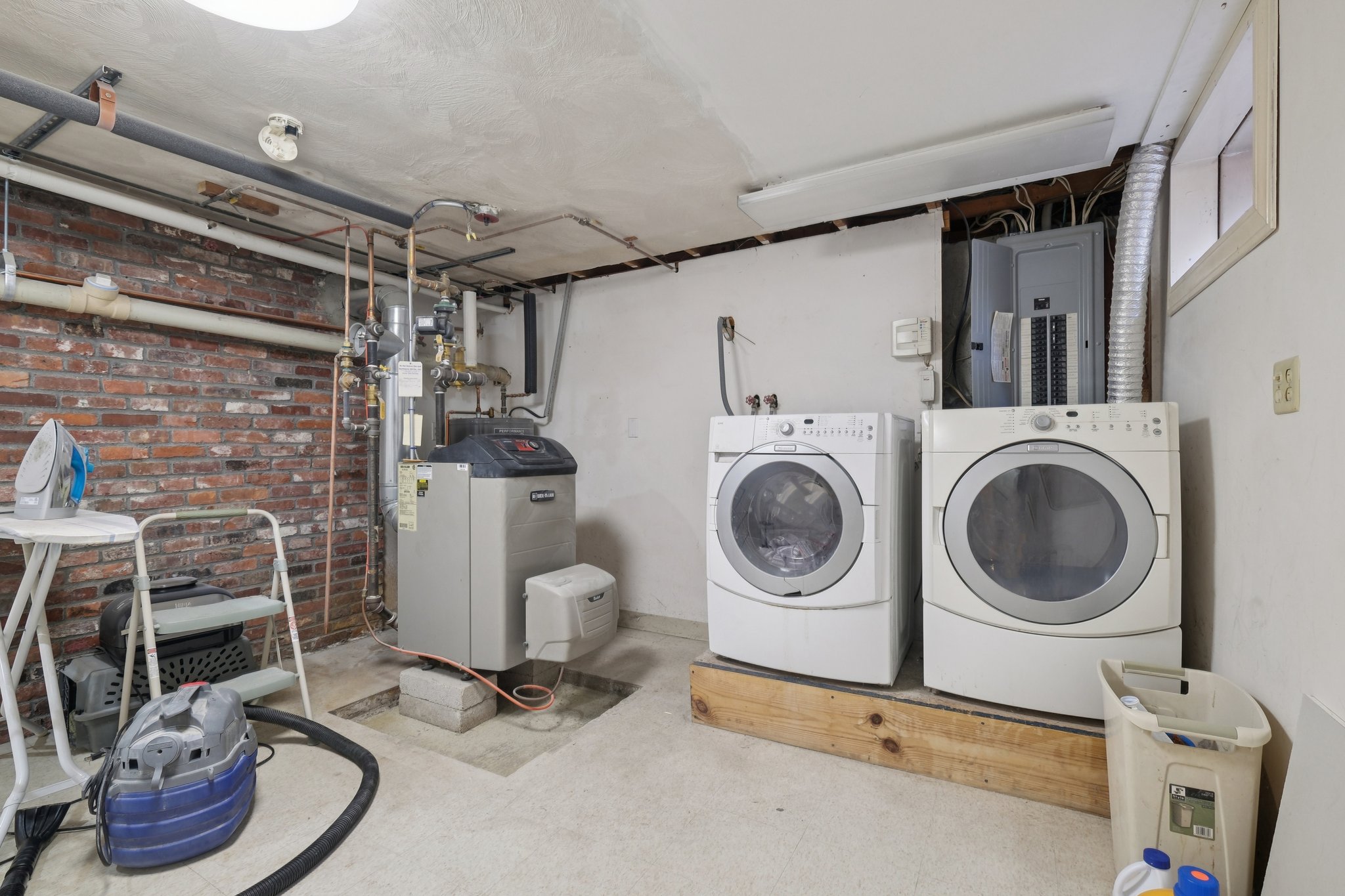 Woodbury Rd-S2210-026.jpg