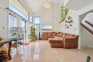 Lynetree Dr-S2008-005.jpg