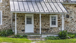  Photo 48