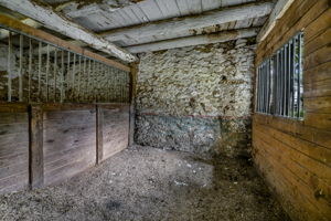  Photo 34