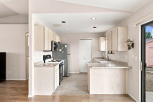 Kitchen 4