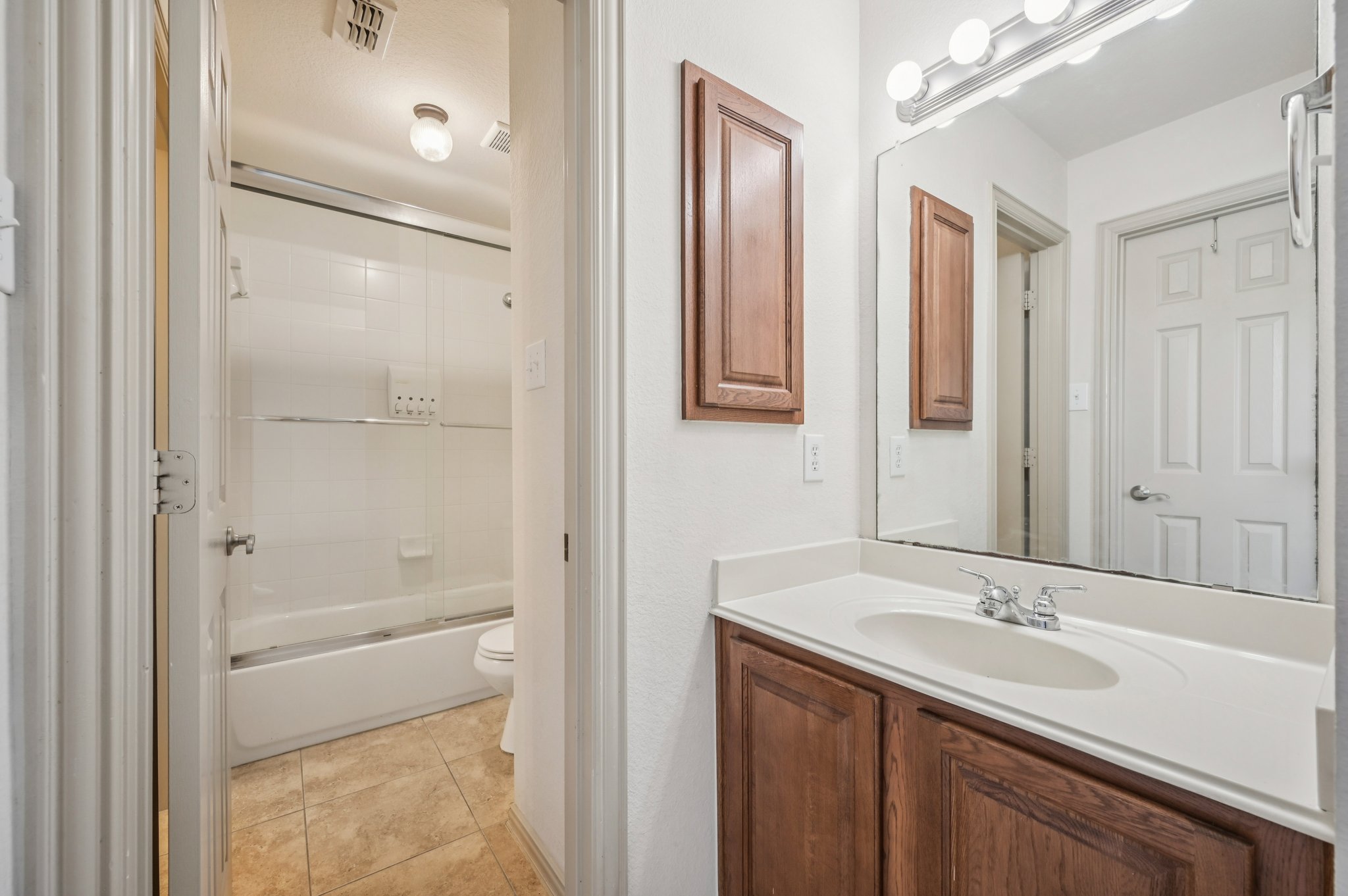 Springfield St-S2709-029.jpg