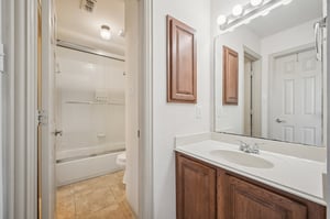 Springfield St-S2709-029.jpg
