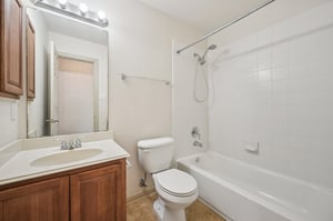 Springfield St-S2709-032.jpg