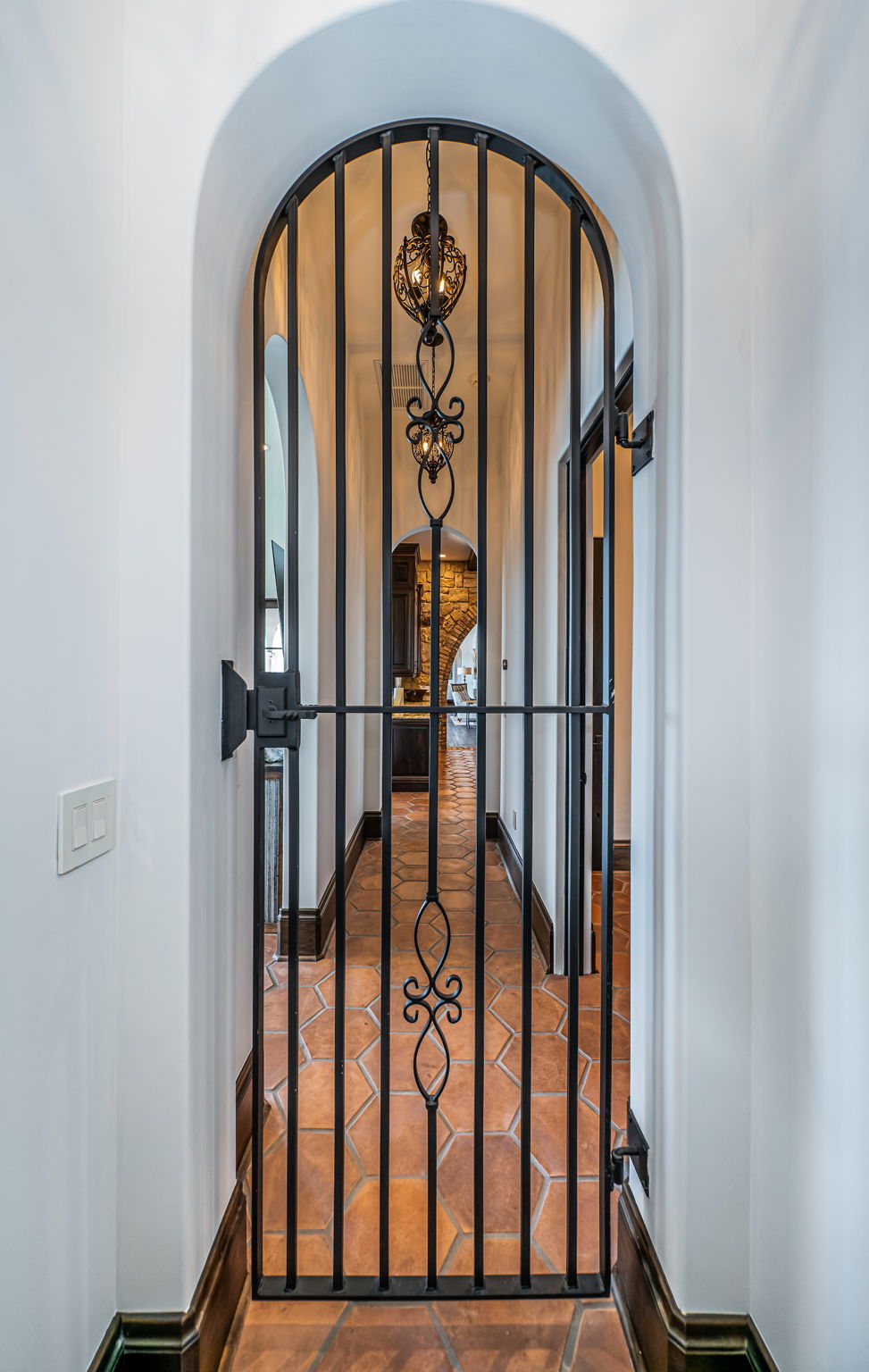 Wine Cellar Closet1c