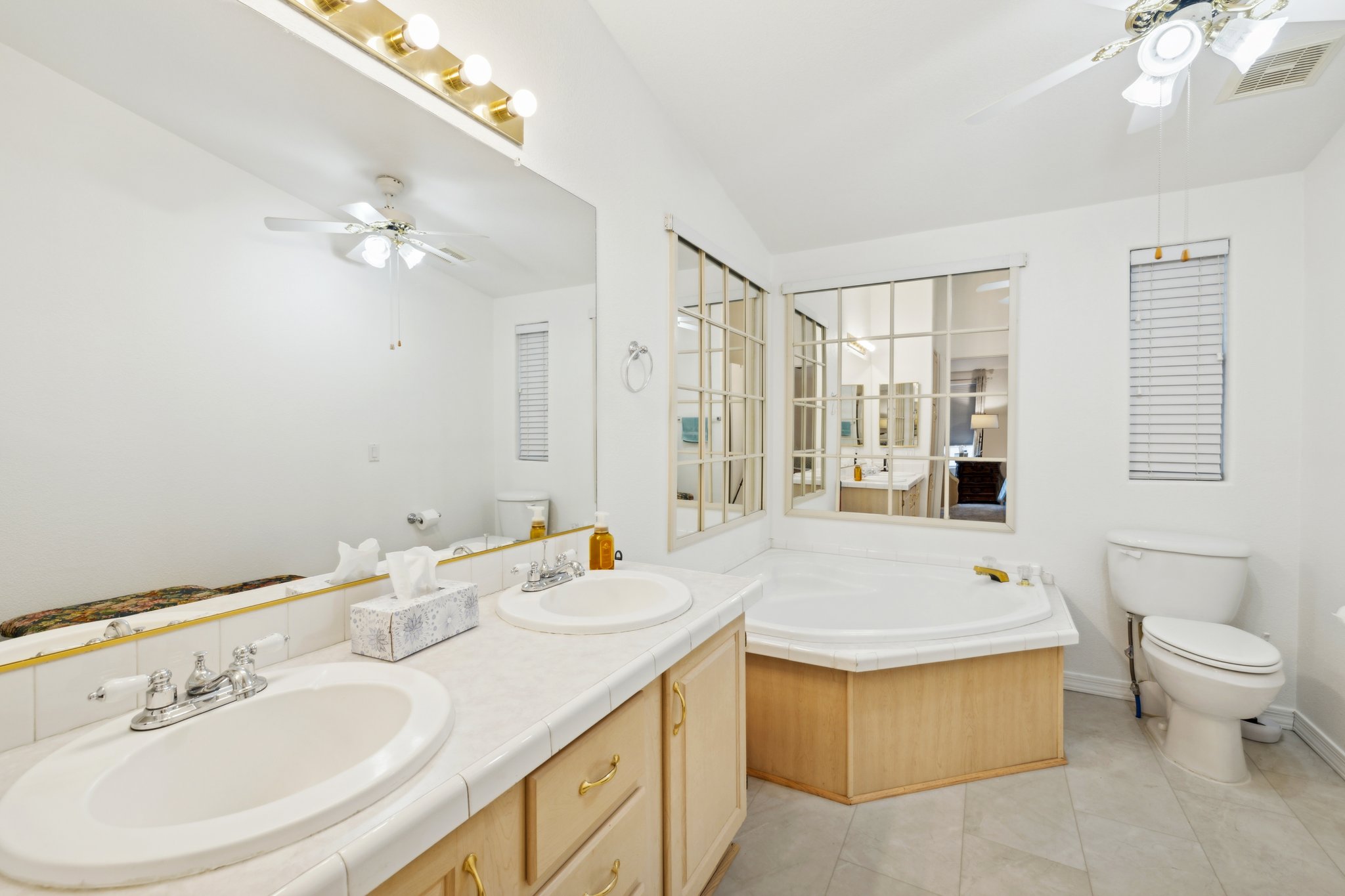 3901 E Pinnacle Peak Rd 105, Phoenix, AZ 85050 - 015.jpg
